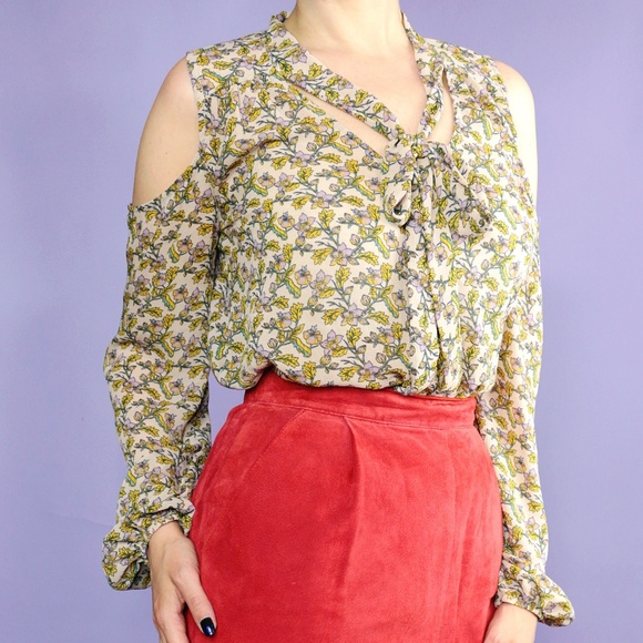 Xhilaration Tops - Floral Print Cold Shoulder Blouse Xhilaration Tops - Floral Print Cold Shoulder Blouse
